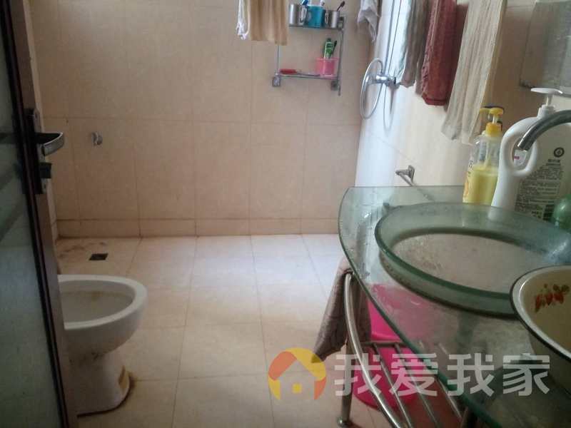 满2年，南北通透2房，南师附小，地铁家门口