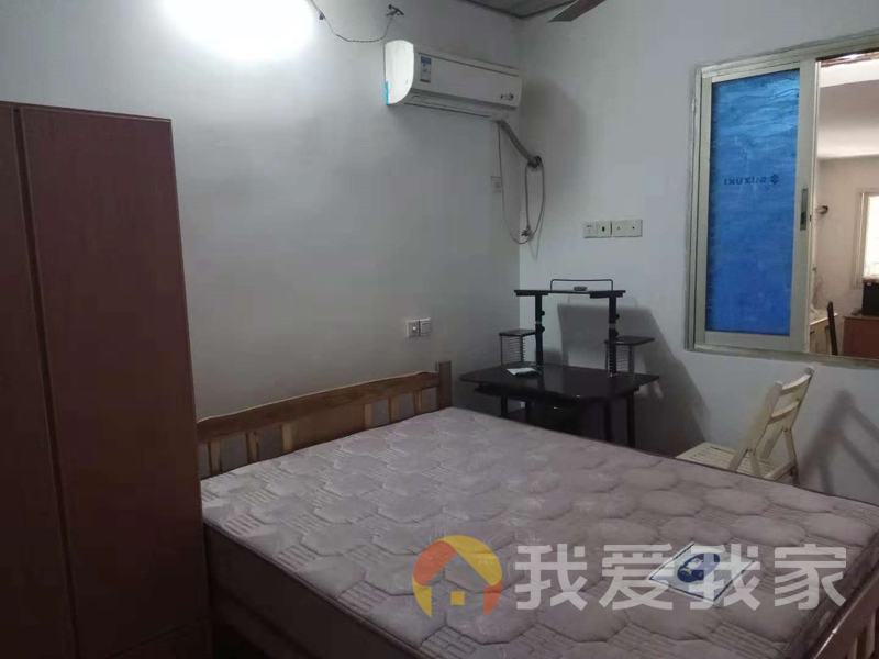 洪都大院一区 南北通透，采光好 视野好，诚心出售