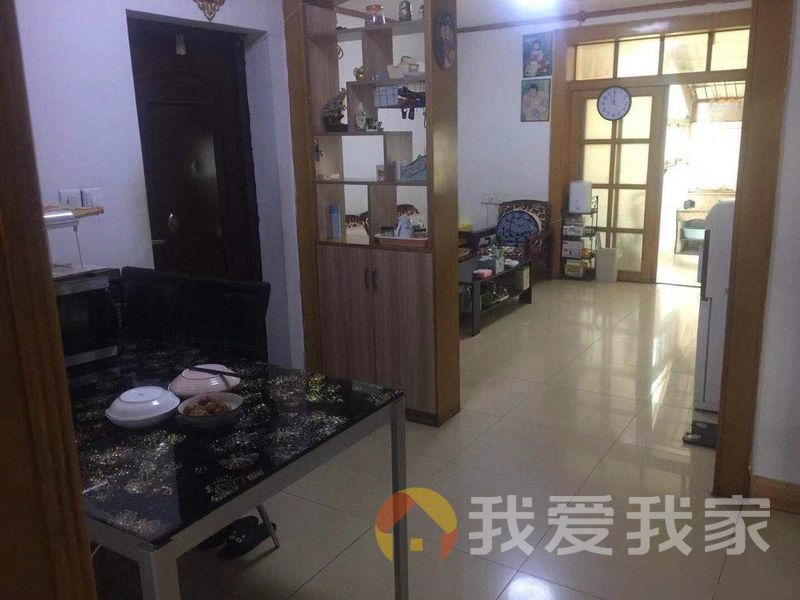 中间楼层，南北通透，户型端正
