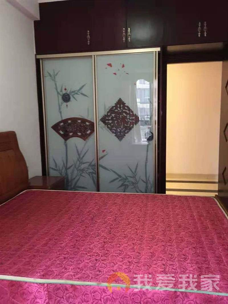 居家装修3房2厅2卫 可拎包入住
