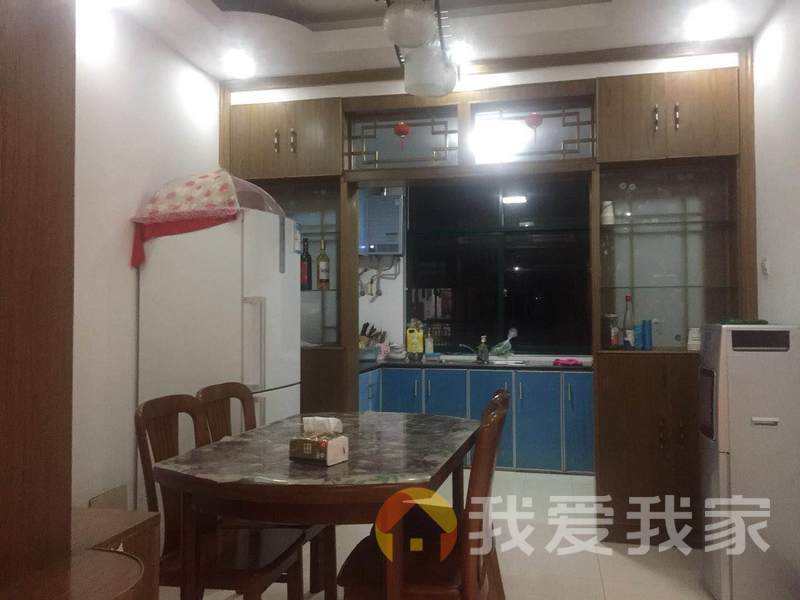 南昌我爱我家中磊锦绣365 南北通透，采光好 近地铁 视野好，诚心出售