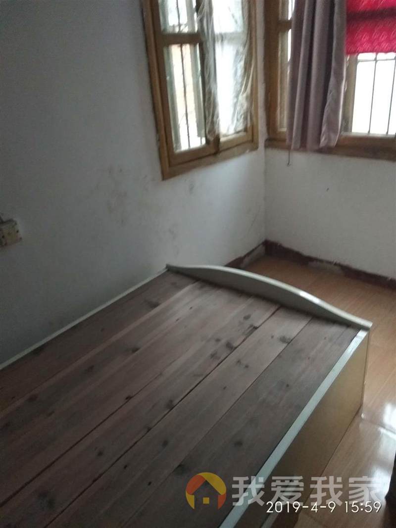 出入方便.全天太阳.户型正规.南北通透.