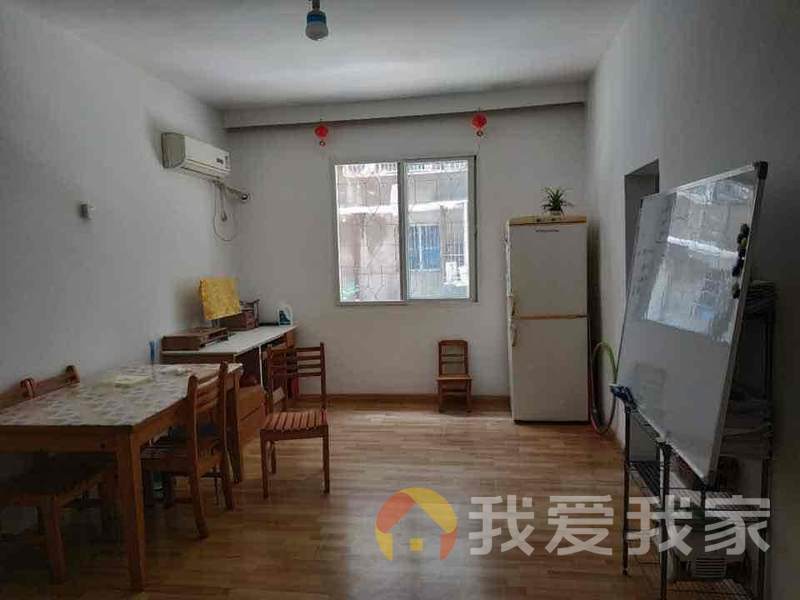 永外正街单位宿舍 院子可以停车 前后开阔 太阳全天
