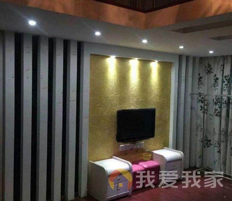 业主卖房置换 58万还可谈 地中海精装公寓  随时看房