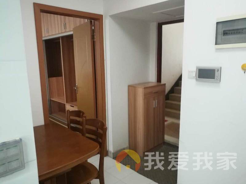 南昌我爱我家魏玛峰尚一期 南北通透，采光好 装修好，环镜优美 视野好，诚心出售