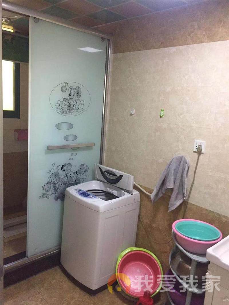玉河经典 南北通透，采光好 装修好，环镜优美 周边匹套完善，，出行方便