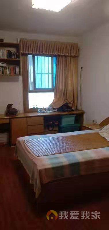 福州路物质局宿舍 南北通透，采光好 视野好，诚心出售