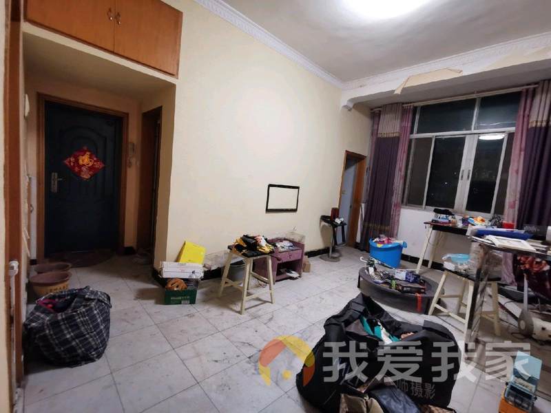江大南路121号粮食科研所宿舍 南北通透，采光好 装修好，环镜优美 近地铁 视野好，诚心出售