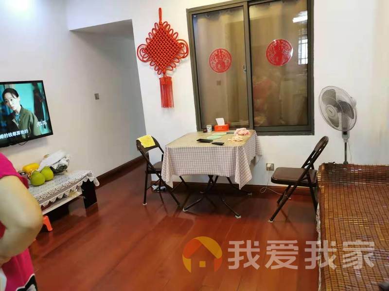 南昌我爱我家保集一期保集半岛 南北通透，采光好 装修好，环镜优美 周边匹套完善，，出行方便