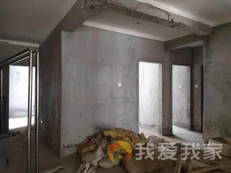 南昌我爱我家莱蒙都会地铁口 洋房送院子万达旁  楼层采光好 读育新二 中