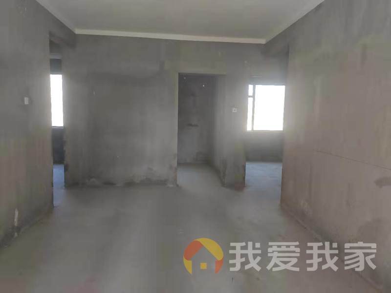 地铁口三房  江铃瓦良格  房东诚售