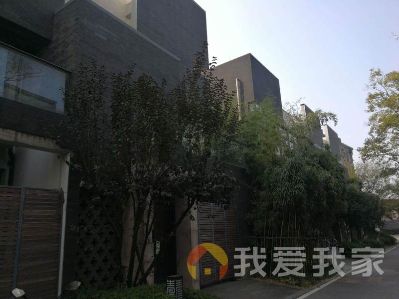 南昌我爱我家万科青山湖名邸别墅急售第19张图