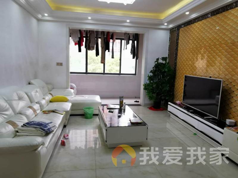 南昌我爱我家捡漏 南北通透户型方正 交通便利 环境优美