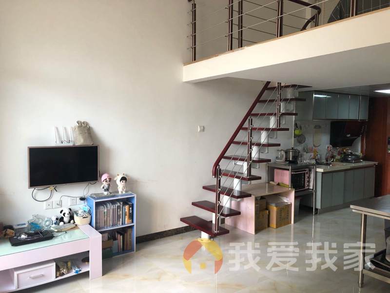 南昌我爱我家洪客隆英伦联邦 南北通透，采光好 装修好，环镜优美 周边匹套完善，，出行方便