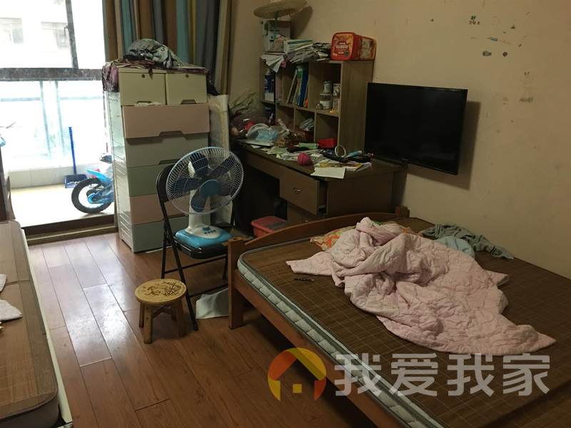 南昌我爱我家青山湖畔 香溢花城 精装一房 住宅产权 朝南带阳台
