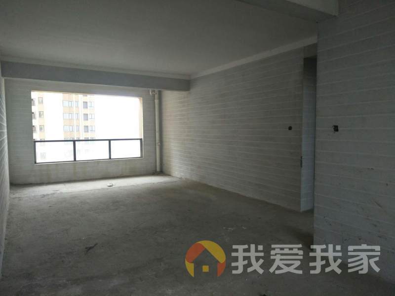 小区环境好，近地铁口