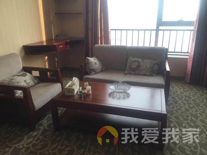 南昌我爱我家地铁口，南北通透，户型方正，可拎包入住，采光绝杀，地理位置优