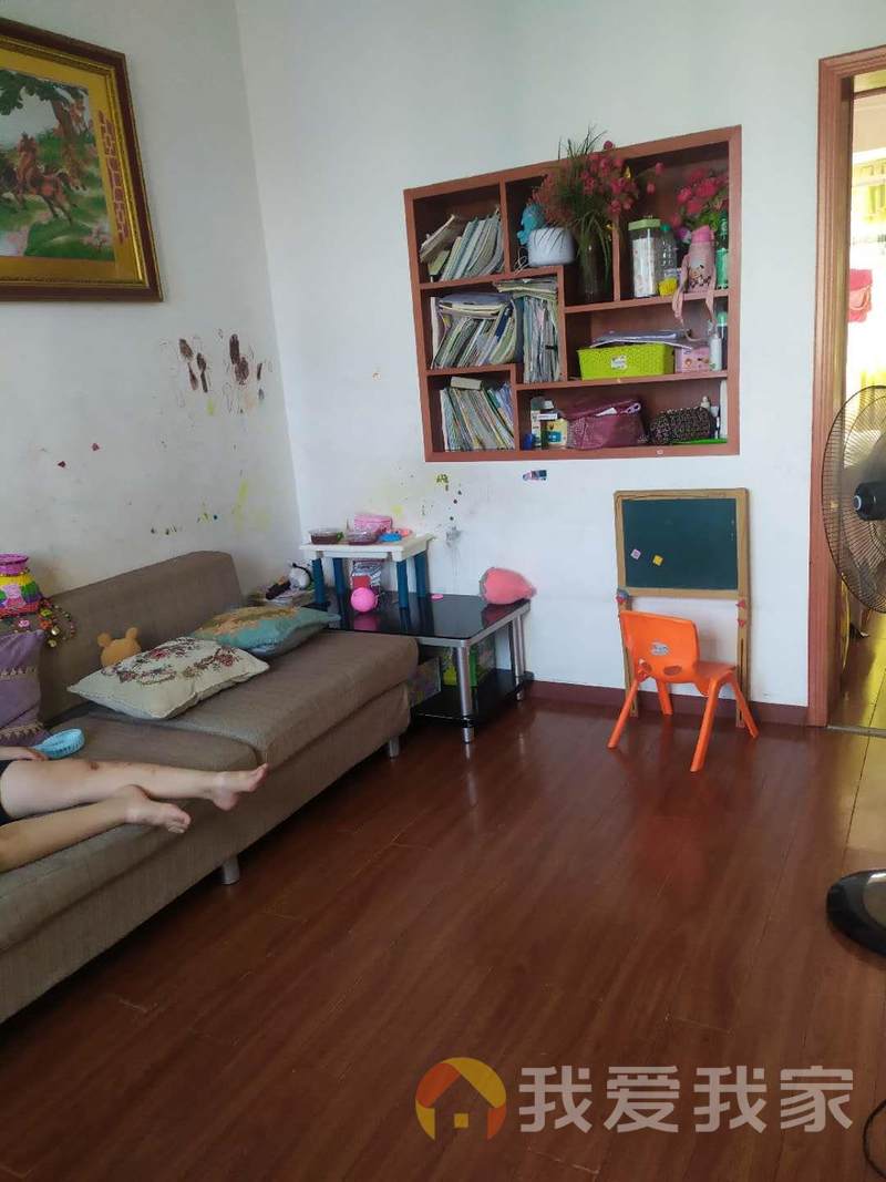 罗家集省地质监测总站宿舍 南北通透，采光好 装修好，环镜优美 视野好，诚心出售