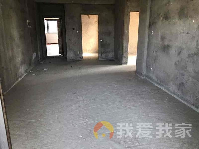 正荣大湖之都朗逸湾 南北通透，采光好 近地铁 视野好，诚心出售
