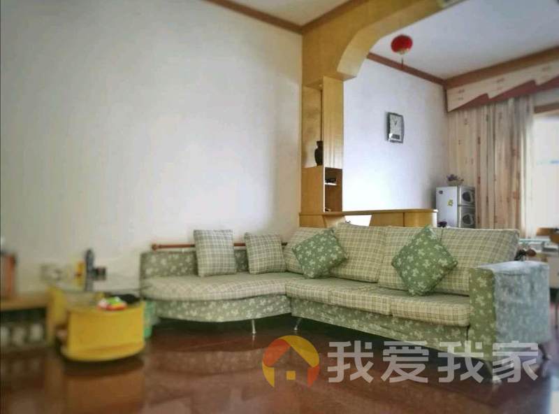 环境好 南北通透  装修清爽 交通便利