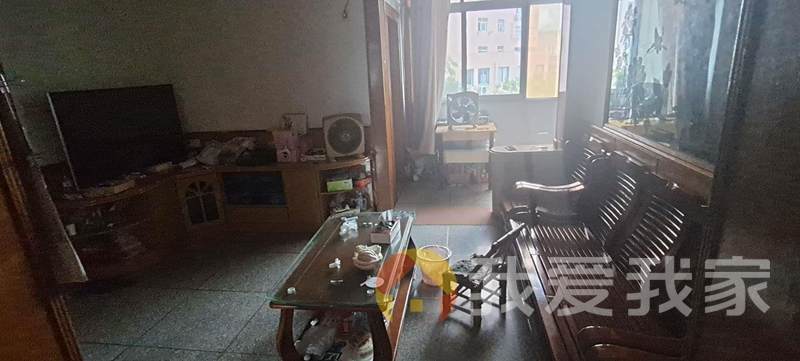 青山南路85号制药厂宿舍 南北通透，采光好 近地铁 视野好，诚心出售