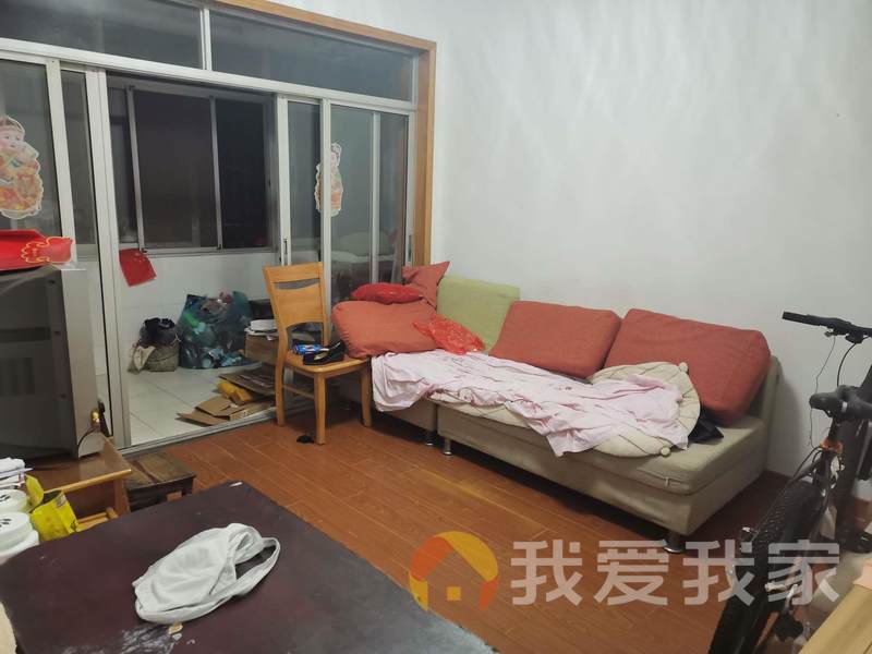 铁路五村 南北通透，采光好 装修好，环镜优美 近地铁 视野好，诚心出售