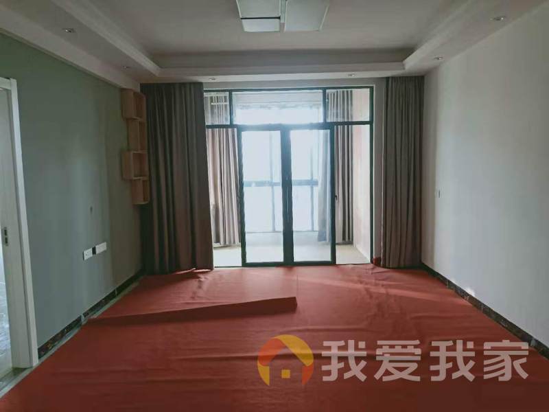 南昌我爱我家南昌居住主题公园枫林美庐 南北通透，采光好 装修好，环镜优美 视野好，诚心出售