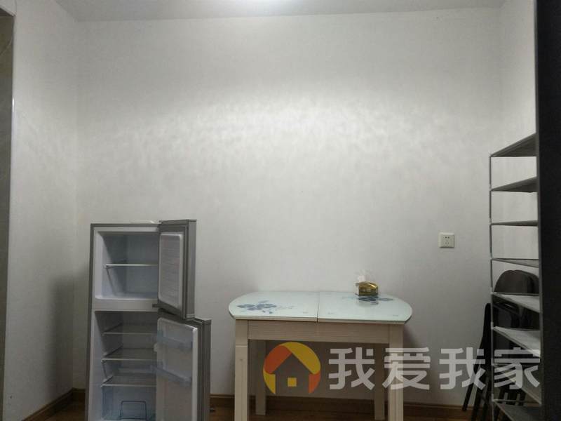大士院西区（三区） 南北通透，采光好 装修好，环镜优美 近地铁 视野好，诚心出售