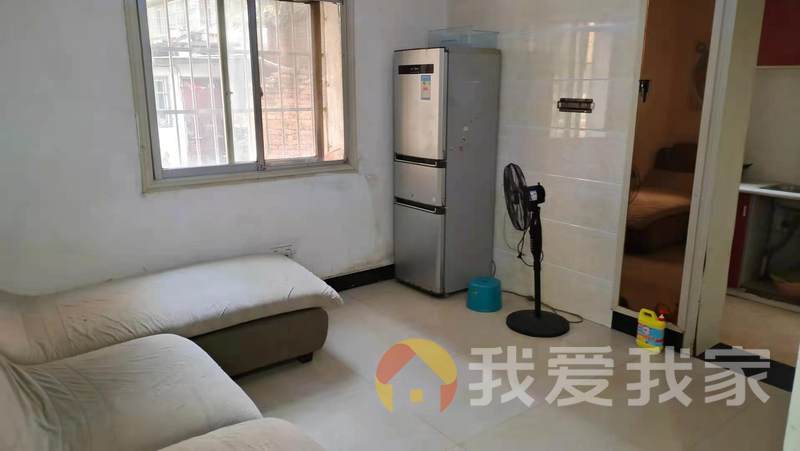 南昌我爱我家南池路18号南方电动宿舍 南北通透，采光好 装修好，环镜优美 近地铁 周边匹套完善，，出行方便