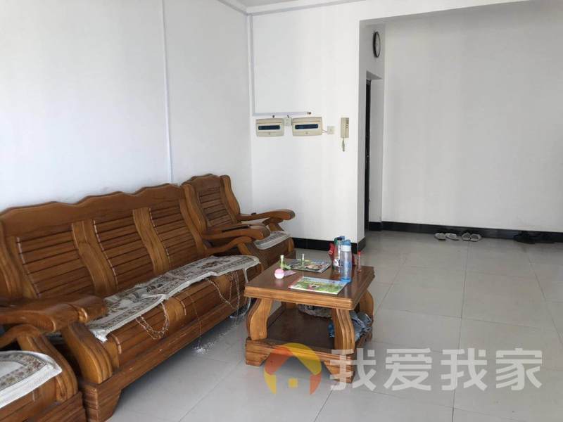 南昌我爱我家瀚园小区  方正三房  南北通透  采光好  近地铁