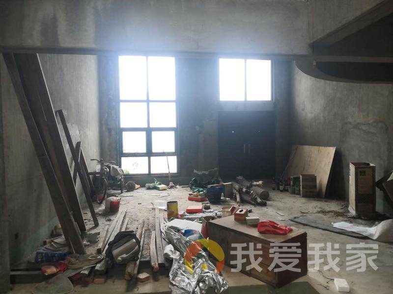 南昌我爱我家南昌居住主题公园荷塘月色 南北通透，采光好 视野好，诚心出售