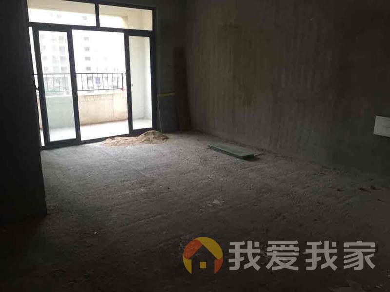 南昌我爱我家银亿上尚城三期 南北通透，采光好 周边匹套完善，，出行方便