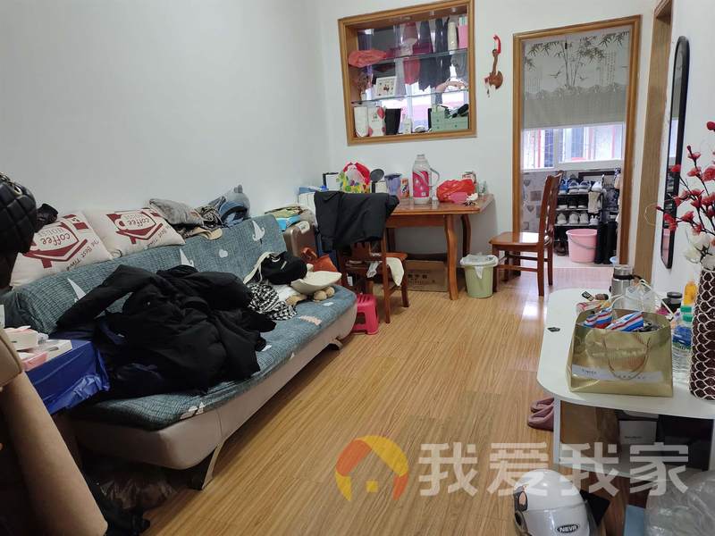 南昌我爱我家贤士湖住宅小区 南北通透，采光好 装修好，环镜优美 视野好，诚心出售