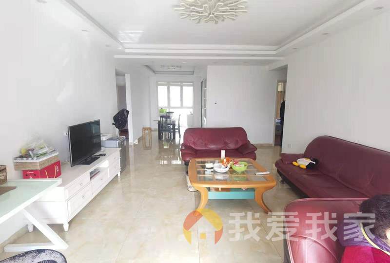 南昌我爱我家精装拎包入住！大三房！户型好，出入方便