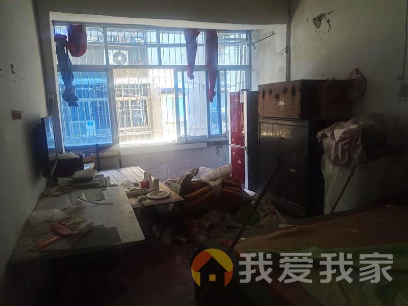 田家巷 南北通透，采光好 近地铁 视野好，诚心出售