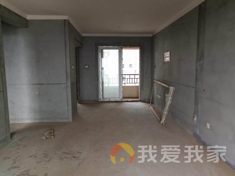 南昌我爱我家万达文化旅游城D区 南北通透，采光好 装修好，环镜优美 近地铁 中间楼层
