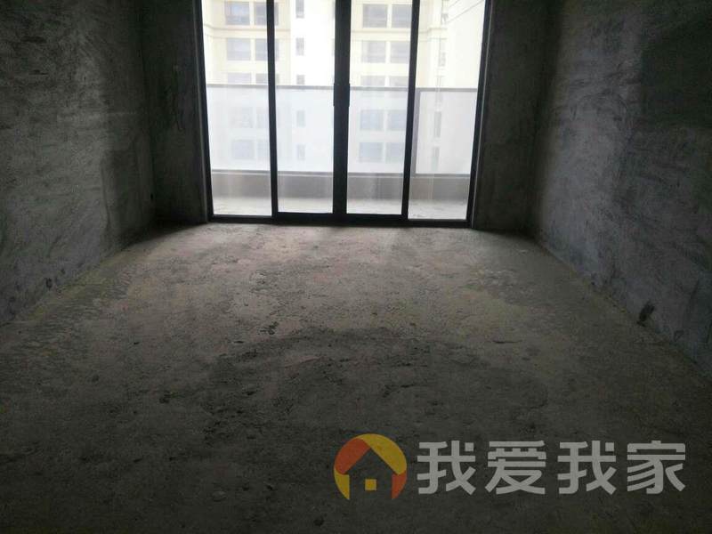 南昌我爱我家新建城B4区 南北通透，采光好 近地铁 视野好，诚心出售