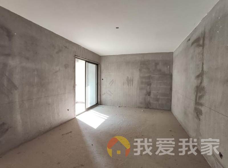 梅湖明珠 南北通透，采光好 视野好，诚心出售
