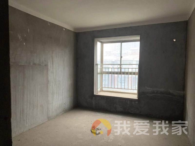 平安象湖风情 南北通透，采光好 视野好，诚心出售