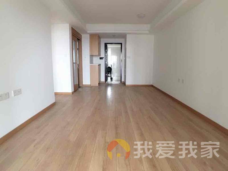 南昌我爱我家万科金域国际 南北通透，采光好 装修好，环镜优美 视野好，诚心出售