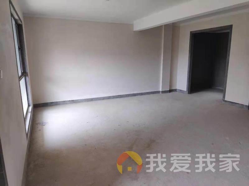 南昌我爱我家中海阳光玫瑰园 周边匹套完善，，出行方便
