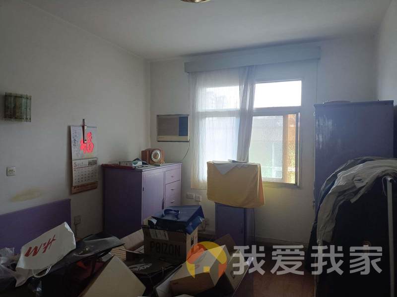 南昌我爱我家房东诚心出售，小区环境好，交通便利，南北通透