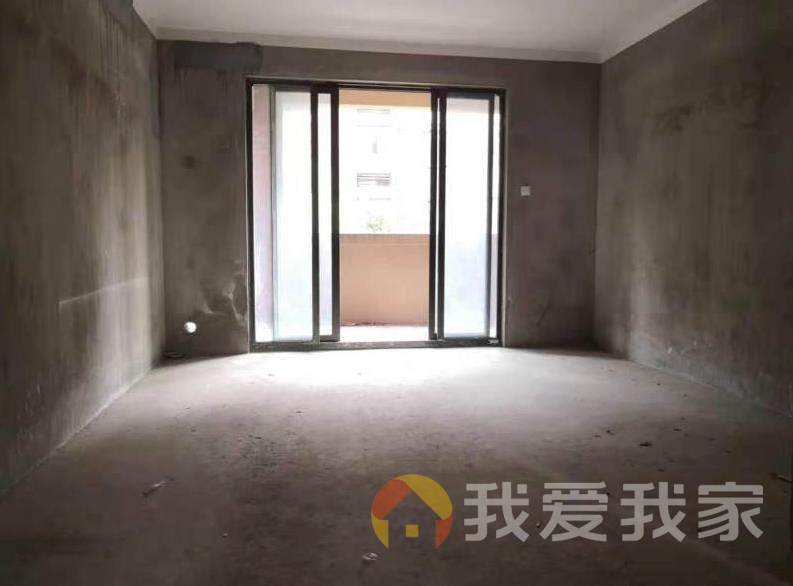 南昌我爱我家绿都丹石街区 南北通透，采光好 装修好，环镜优美 周边匹套完善，，出行方便