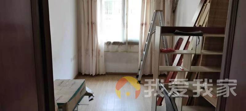 :两房两厅一卫 南北通透