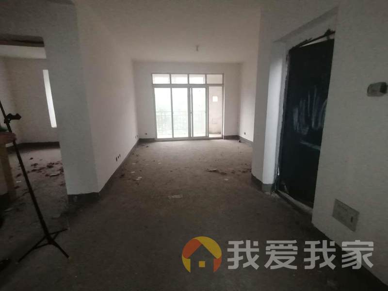 青山湖万达附近阳光家园纯毛坯房，读青云28中