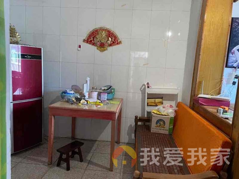 大士院西区（三区） 南北通透，采光好 装修好，环镜优美 近地铁 视野好，诚心出售