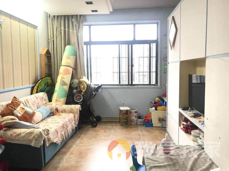 洪城时代广场1房出售，交通方便，生活便利