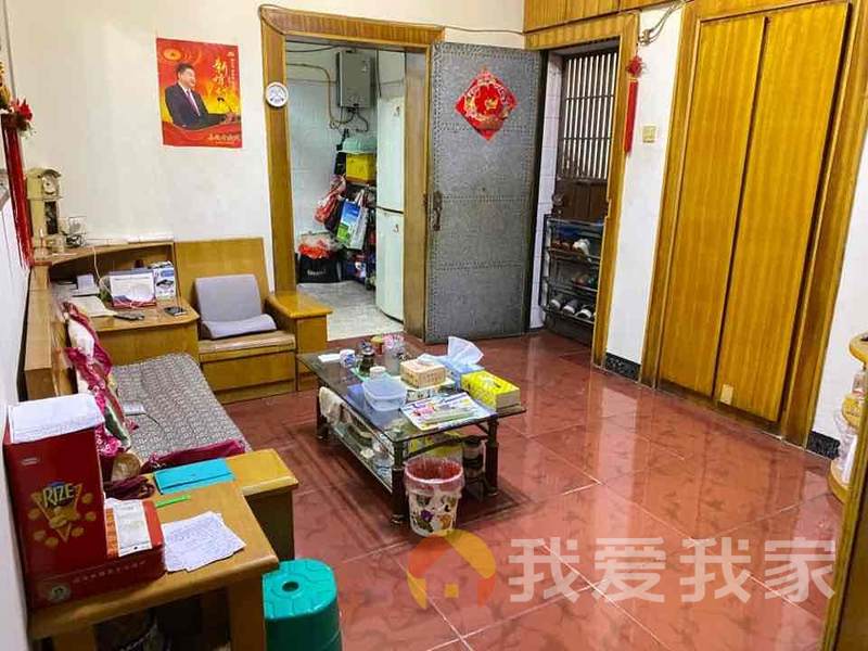 南昌我爱我家育新路平安小区 中间楼层 83平3房2厅 超高得房率