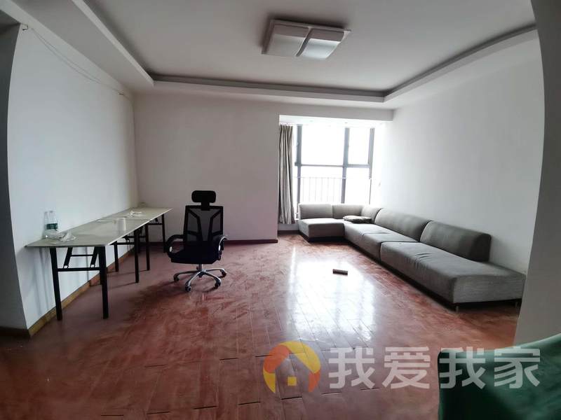 南昌我爱我家博泰江滨威尼斯 南北通透，采光好 装修好，环镜优美 近地铁 中间楼层
