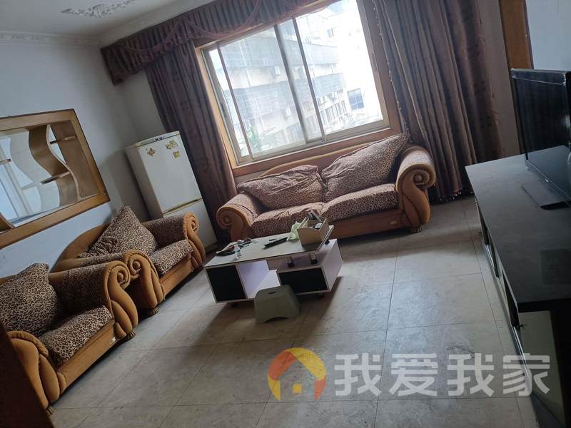 荣昌小区，房型方正、正规居室、小区环境安静、前后视线好、